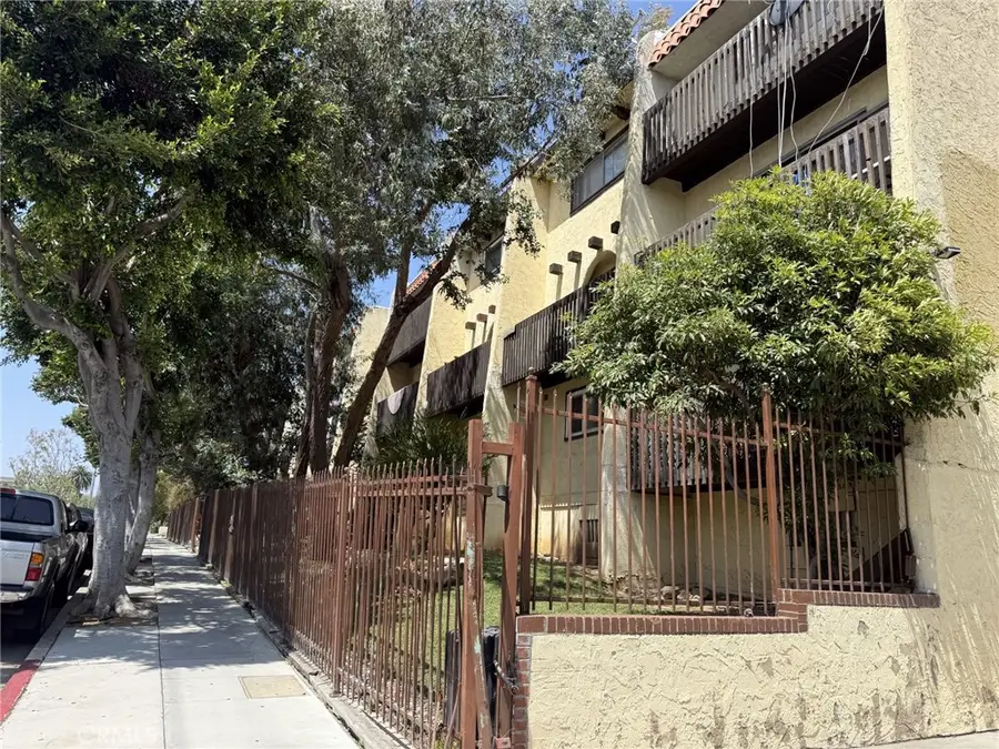 730 N Eucalyptus #15, Inglewood, CA 90302 - #2