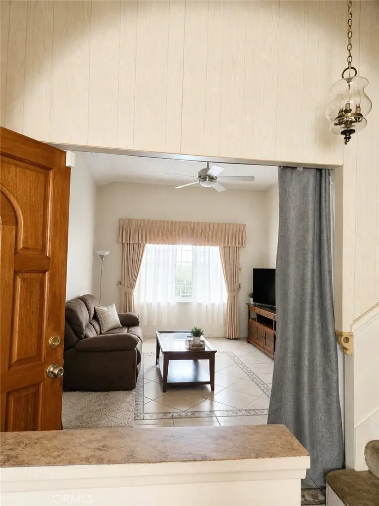 15305 La Valle, Sylmar, CA 91342 - #3