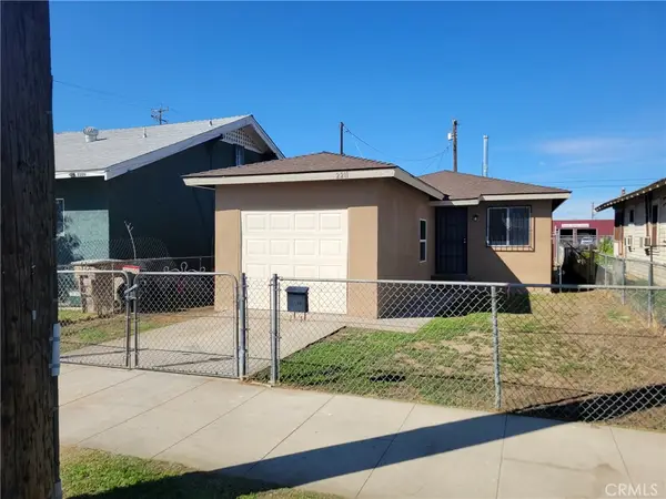 2211 O, Bakersfield, CA 93301