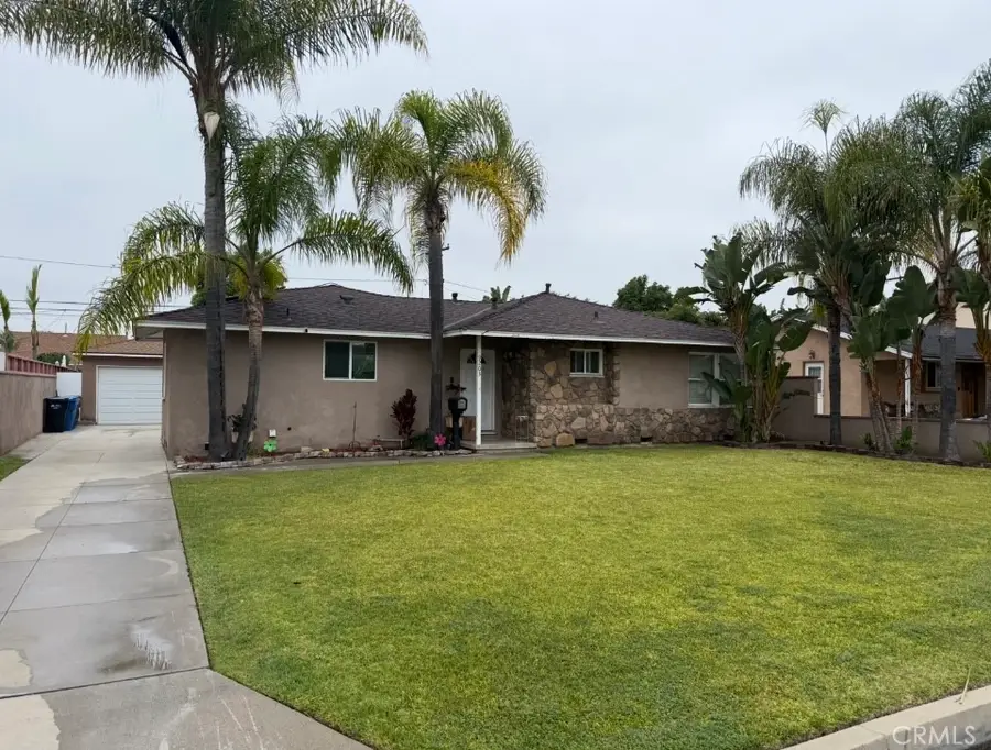9203 Eglise Avenue, Downey, CA 90240 - #2