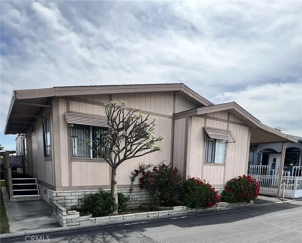 16707 Garfield Avenue #2008, Paramount, CA 90723 - #1