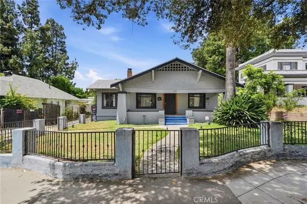 1098 N Marengo Avenue, Pasadena, CA 91103