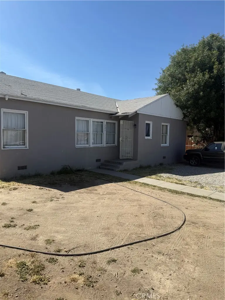 221 S 10th, Taft, CA 93268 - #1