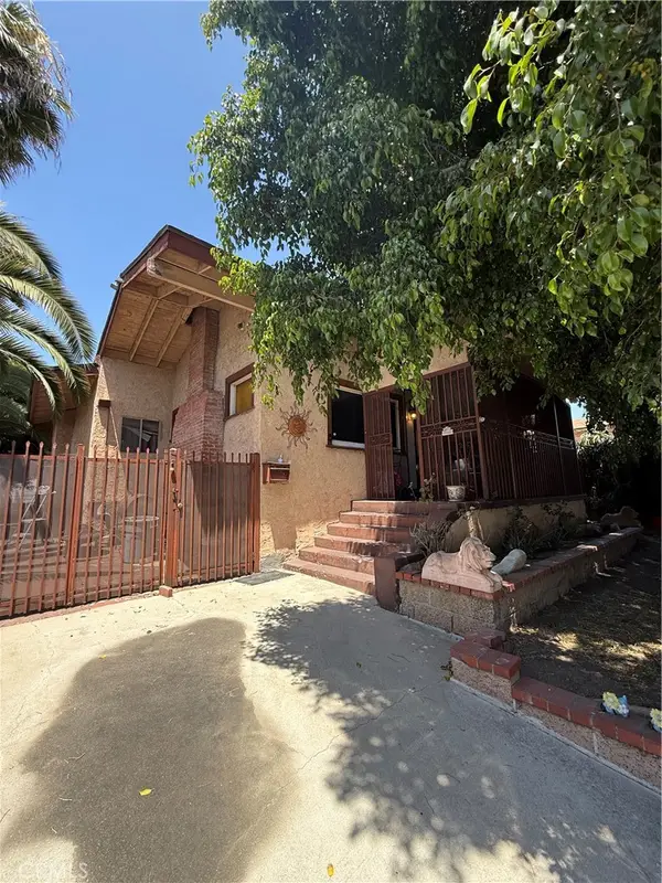 1539 W 104th, Los Angeles, CA 90047