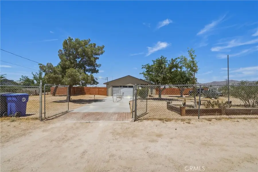 23560 Tussing Ranch, Apple Valley, CA 92308 - #2