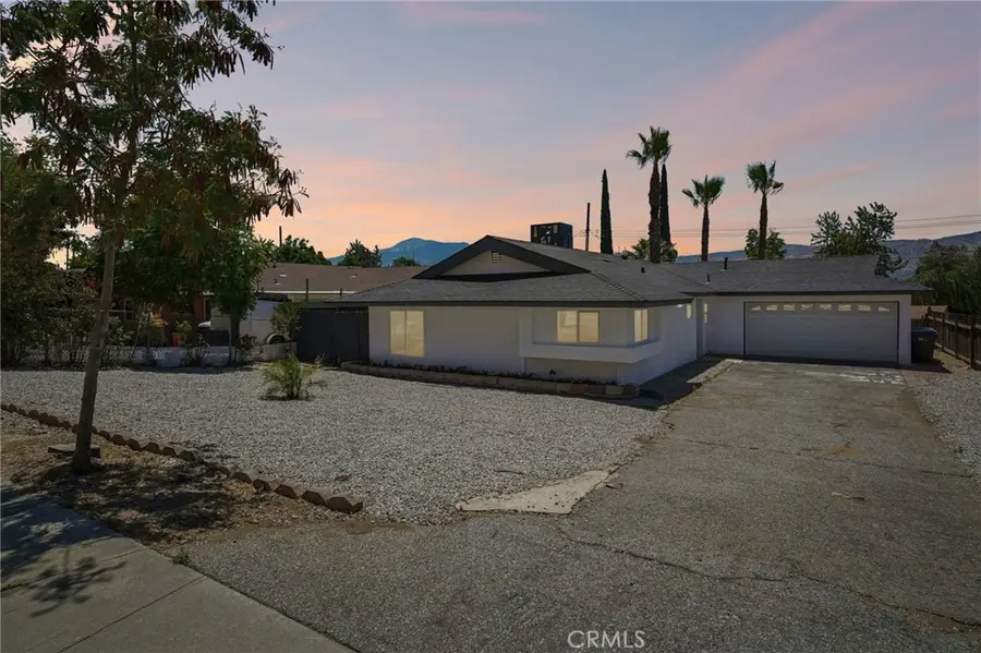 546 W Indian School Lane, Banning, CA 92220 - #2