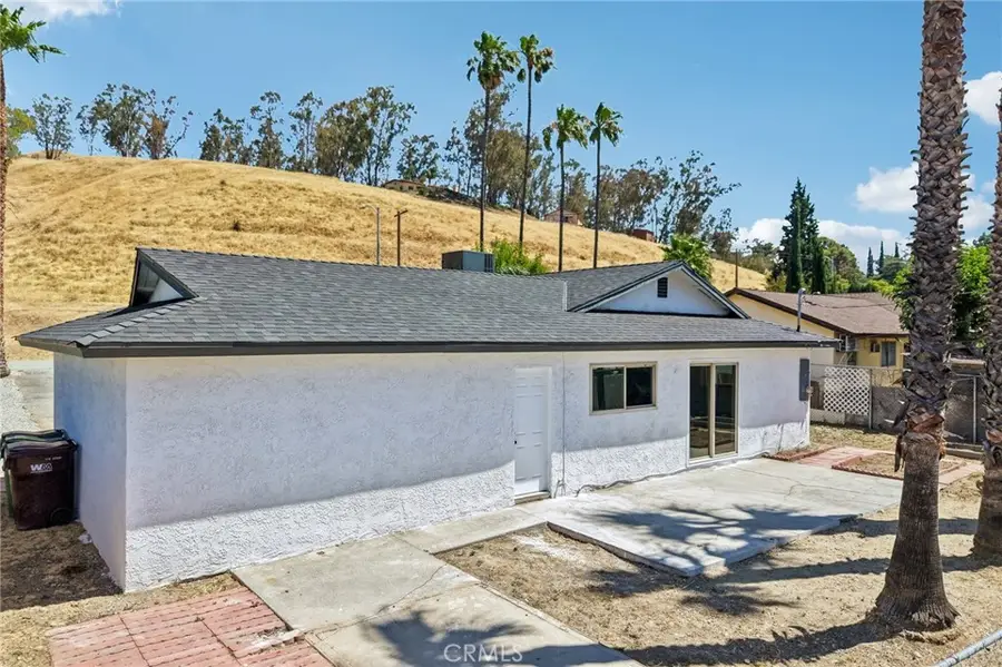 546 W Indian School Lane, Banning, CA 92220 - #3