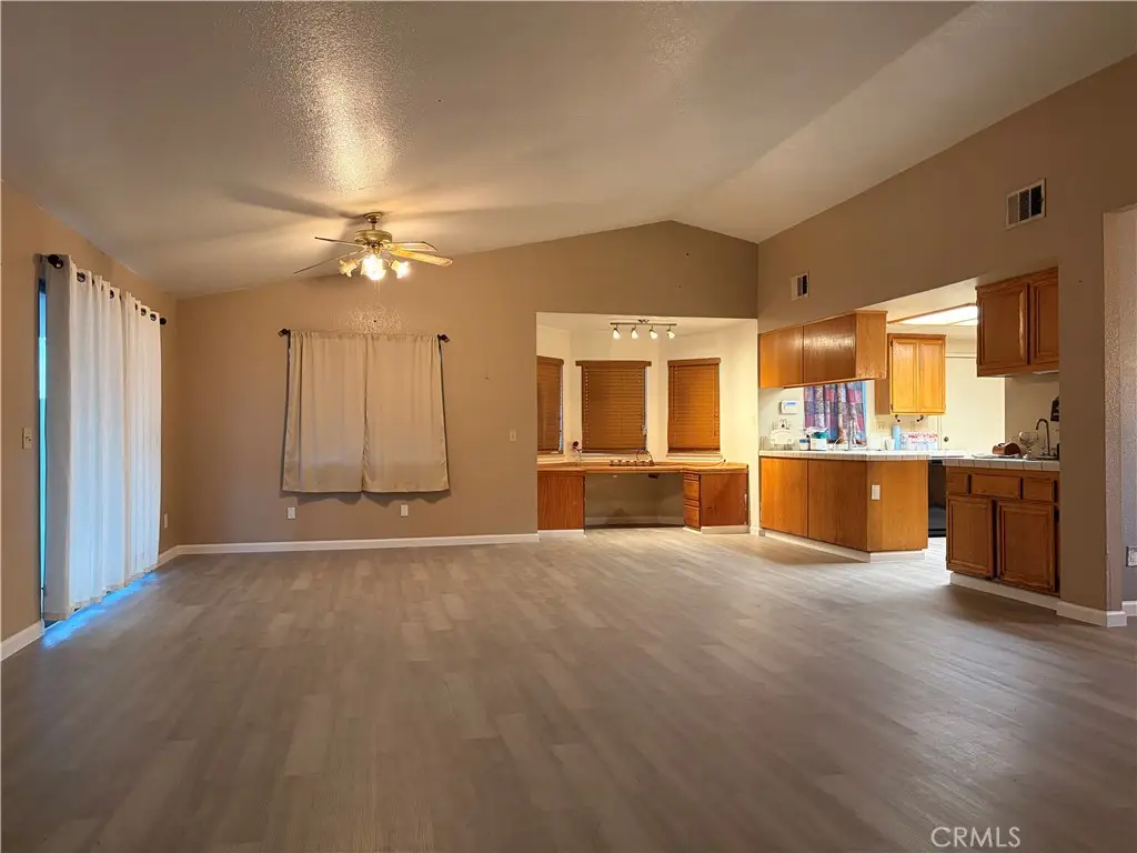 7183 Via Flores, Hesperia, CA 92345 - #1
