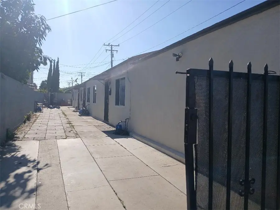 5517 Loma Vista, Maywood, CA 90270 - #2