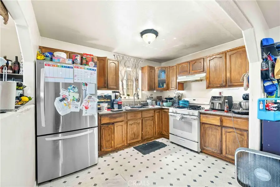 329 E 82nd, Los Angeles, CA 90003 - #3