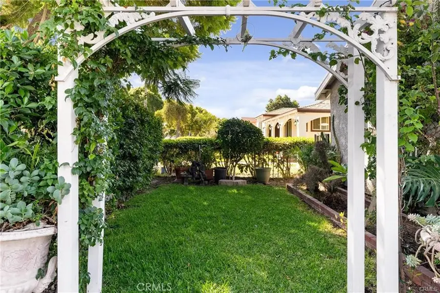10031 San Antonio, South Gate, CA 90280 - #3
