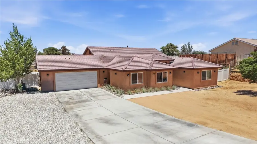 16346 Teton, Victorville, CA 92395 - #2