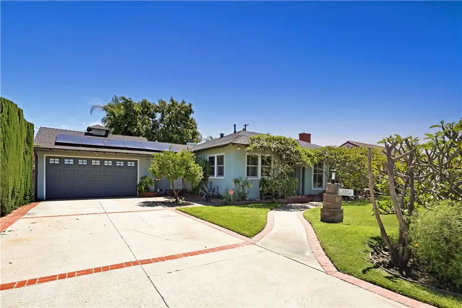 10244 Woodruff Avenue, Downey, CA 90241 - #2