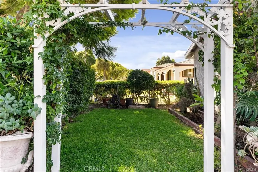 10031 San Antonio, South Gate, CA 90280 - #3