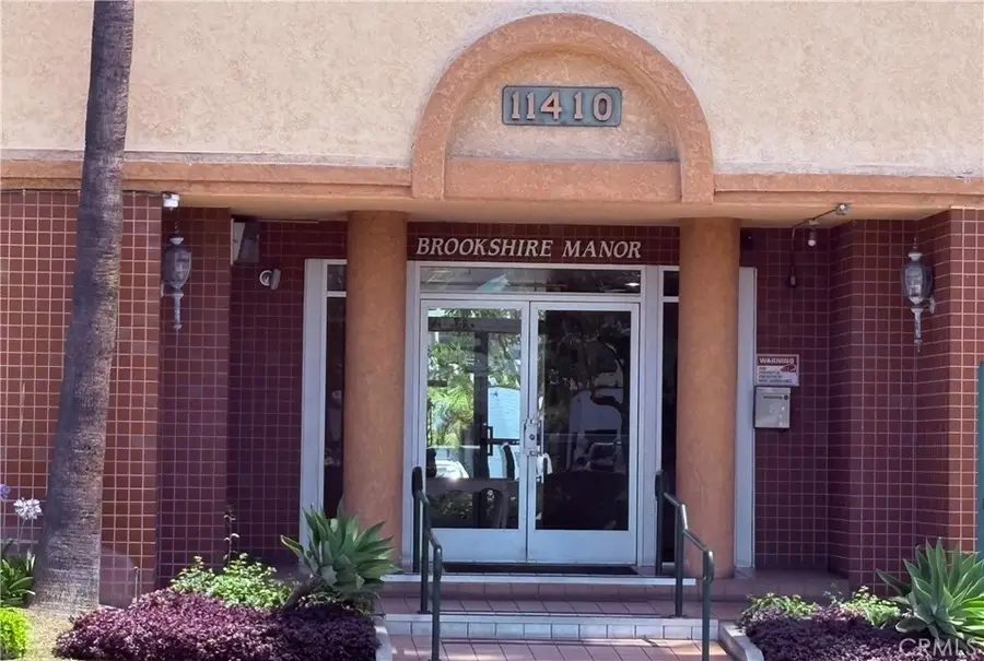 11410 Brookshire, Downey, CA 90241 - #2