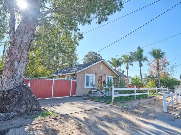 2904 2nd St, Norco, CA 92860