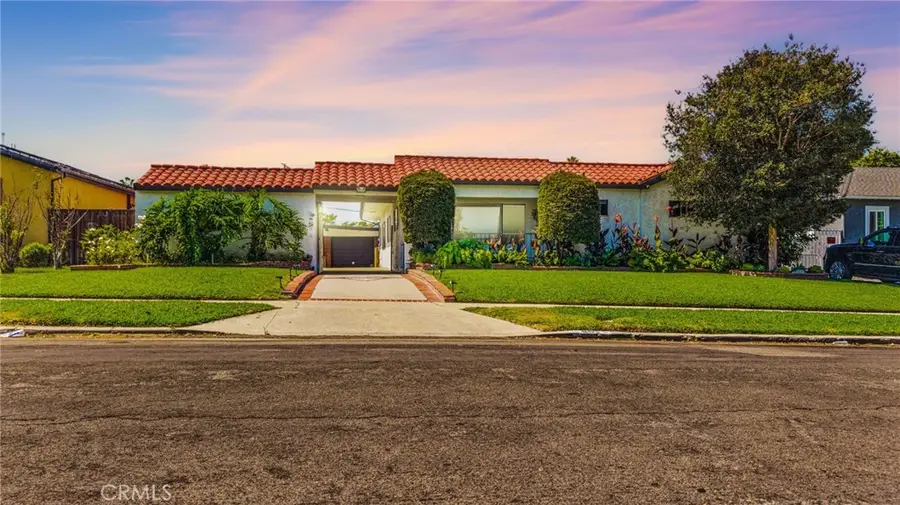 602 W 121st, Los Angeles, CA 90044 - #2