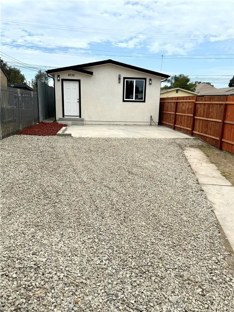 8733 Beach, Los Angeles, CA 90002 - #2