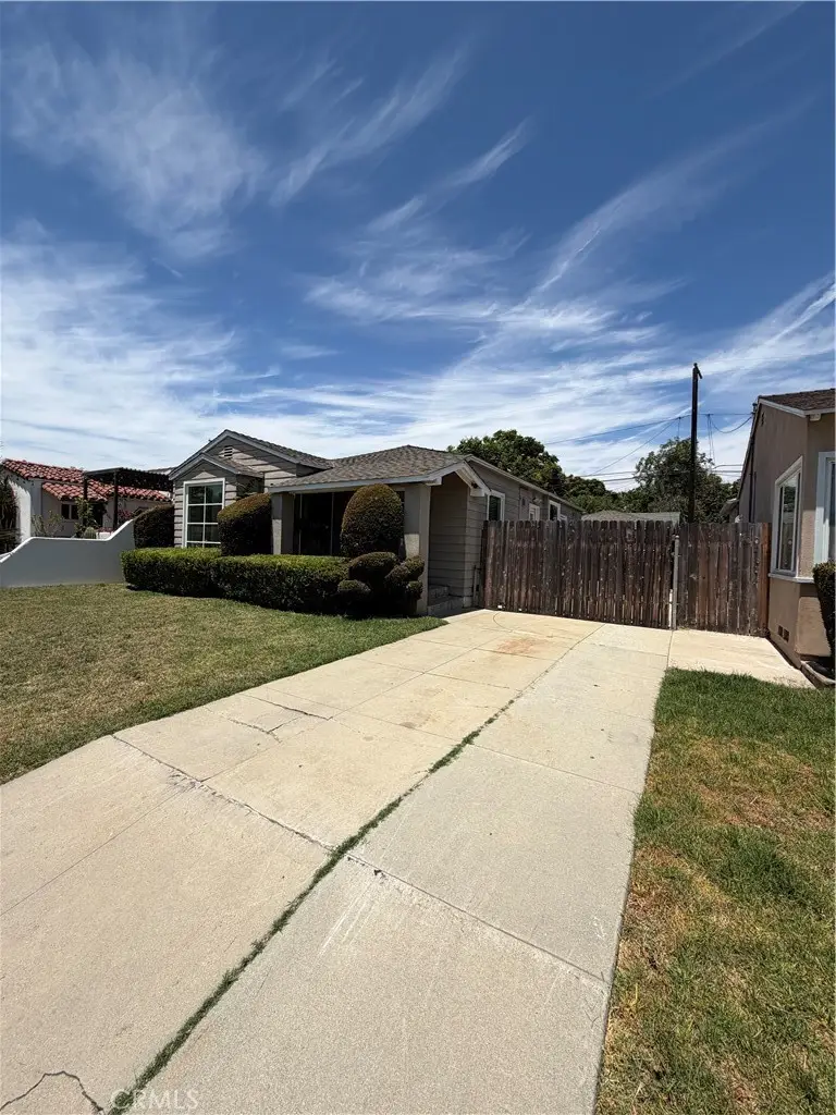 219 E Bort Street, Long Beach, CA 90805 - #3