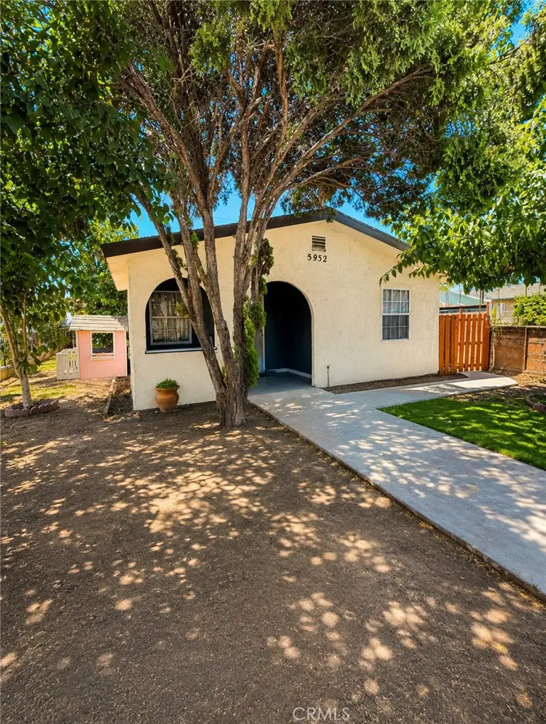 5952 Priory, Bell Gardens, CA 90201 - #1