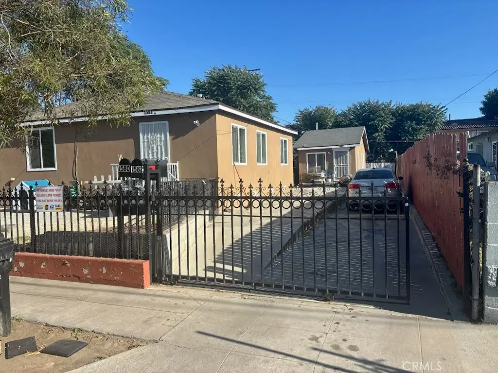 1580 E 47th, Los Angeles, CA 90011 - #1