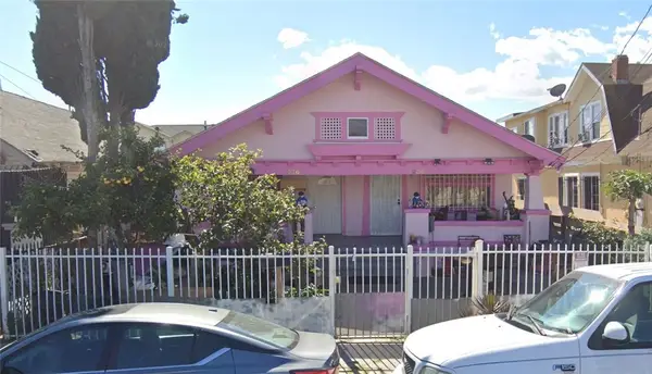 236 W 53rd, Los Angeles, CA 90037