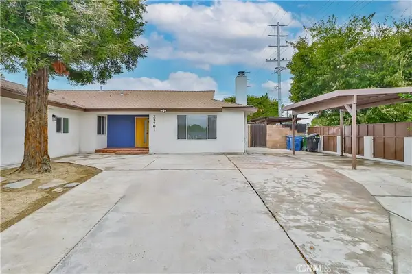 23701 Califa, Los Angeles, CA 91367