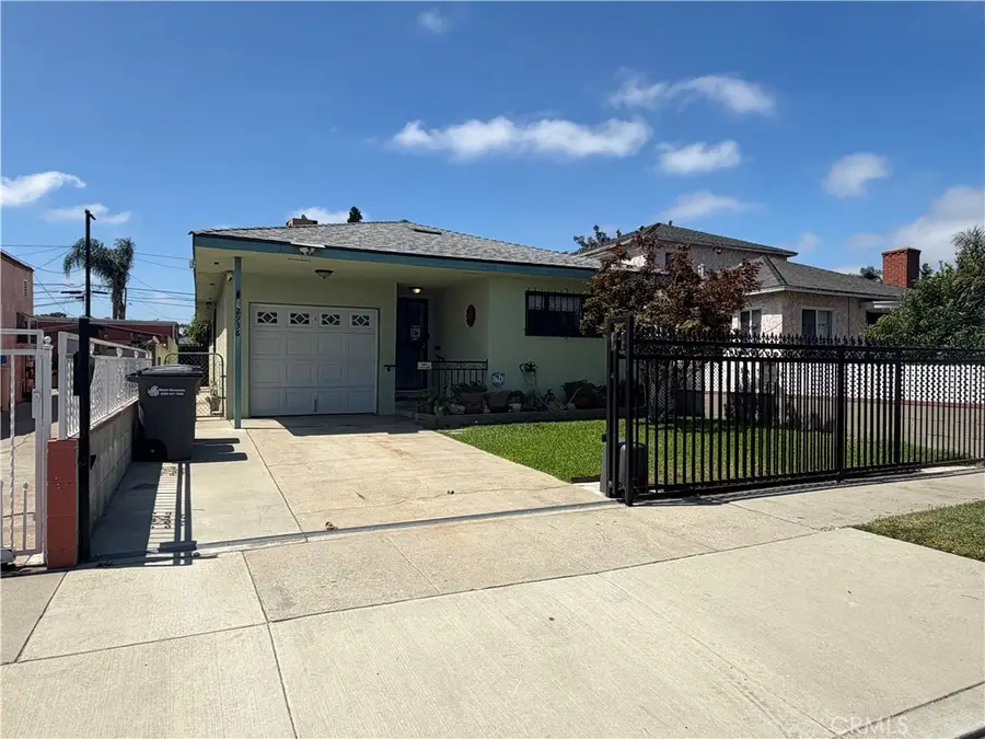 2938 Los Flores, Lynwood, CA 90262 - #3