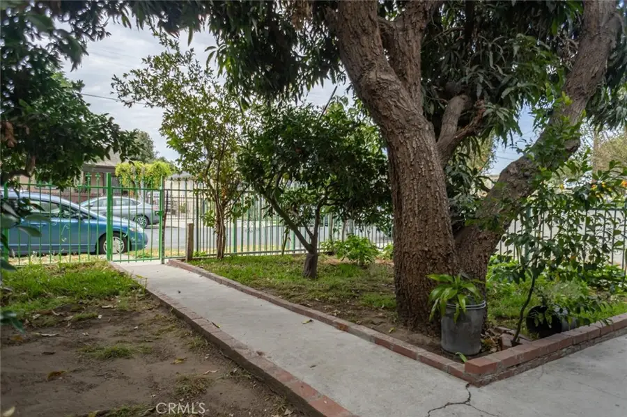 1223 E 46th, Los Angeles, CA 90011 - #2
