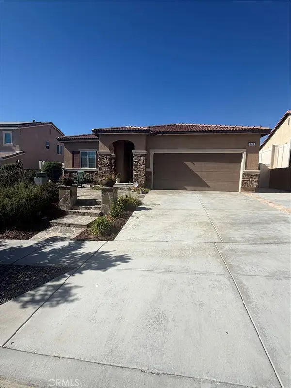240 Country Club, Calimesa, CA 92320