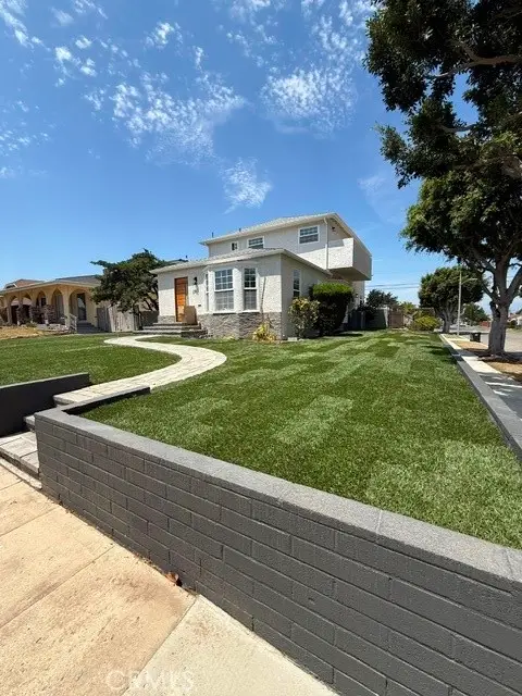 2401 W 78th, Inglewood, CA 90305 - #1