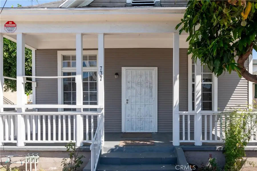 737 E 47th Street, Los Angeles, CA 90011 - #3