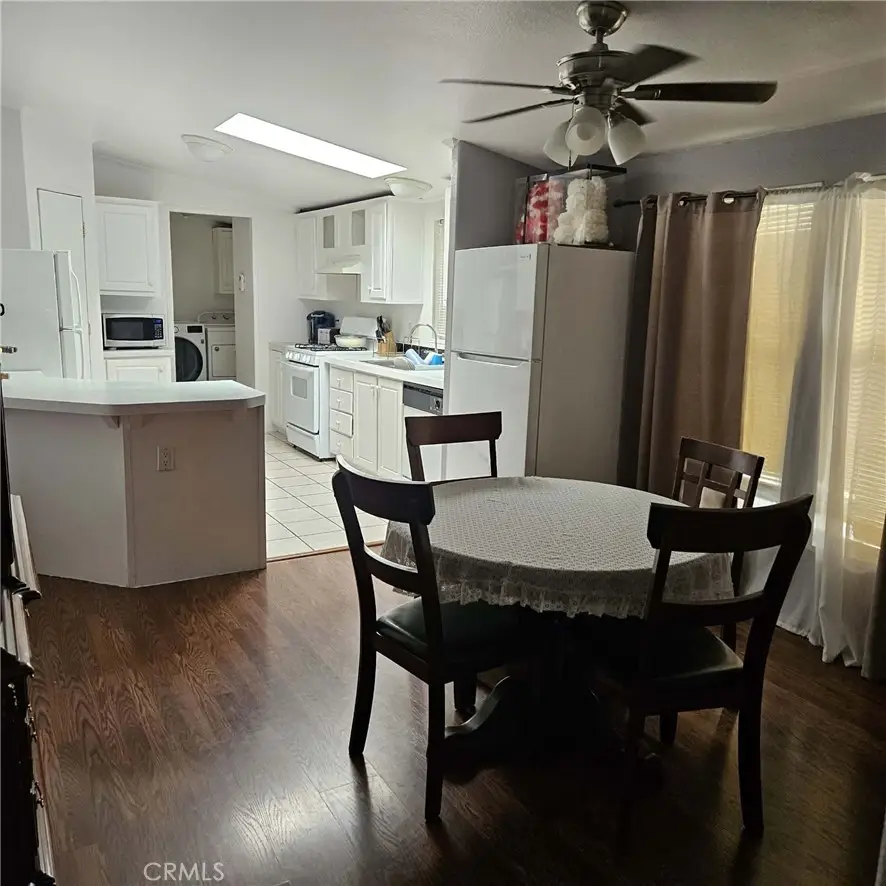 16600 Downey #27, Paramount, CA 90723 - #2