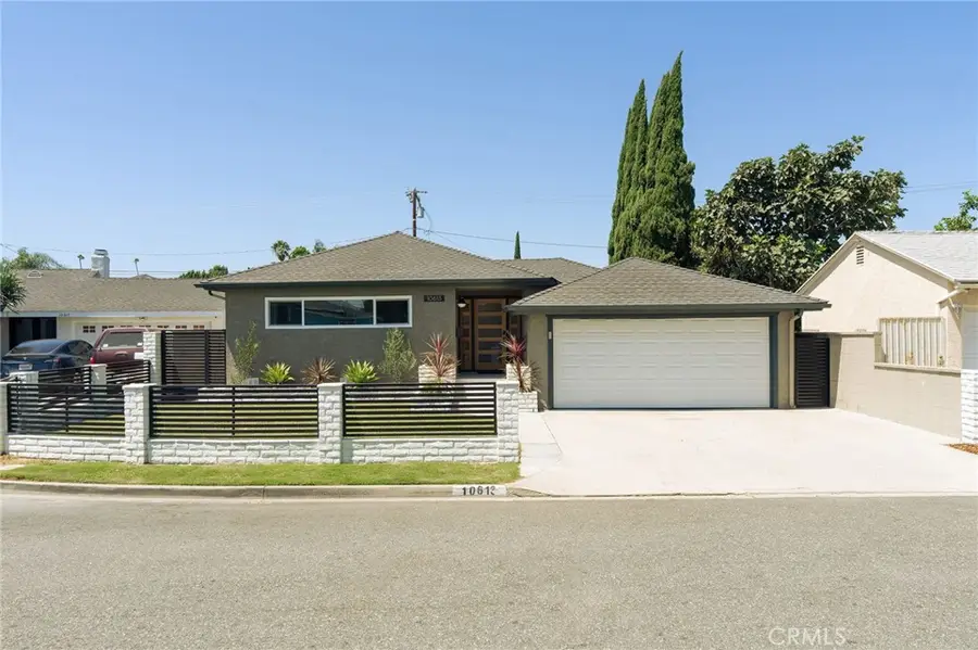 10613 Dolan Ave, Downey, CA 90241 - #2