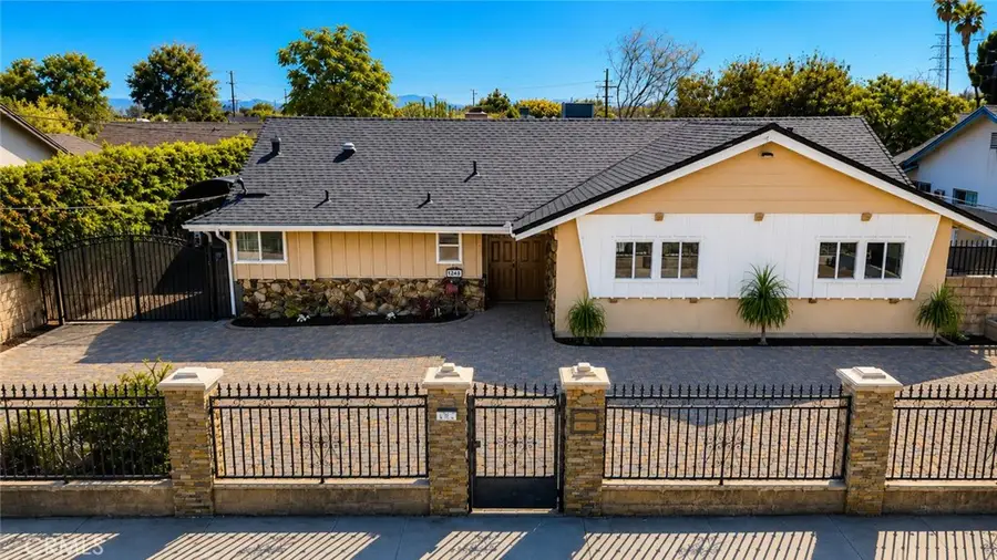 9243 Cayuga, Sun Valley, CA 91352 - #2