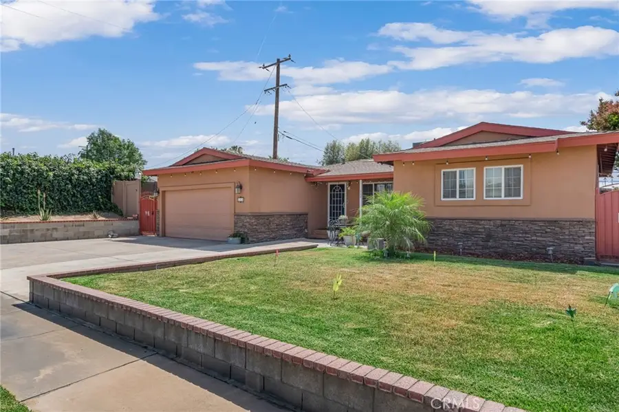 394 S Eucalyptus, Rialto, CA 92376 - #2