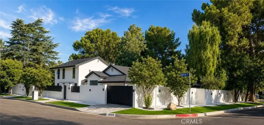 5509 Oakdale, Woodland Hills, CA 91364 - #1