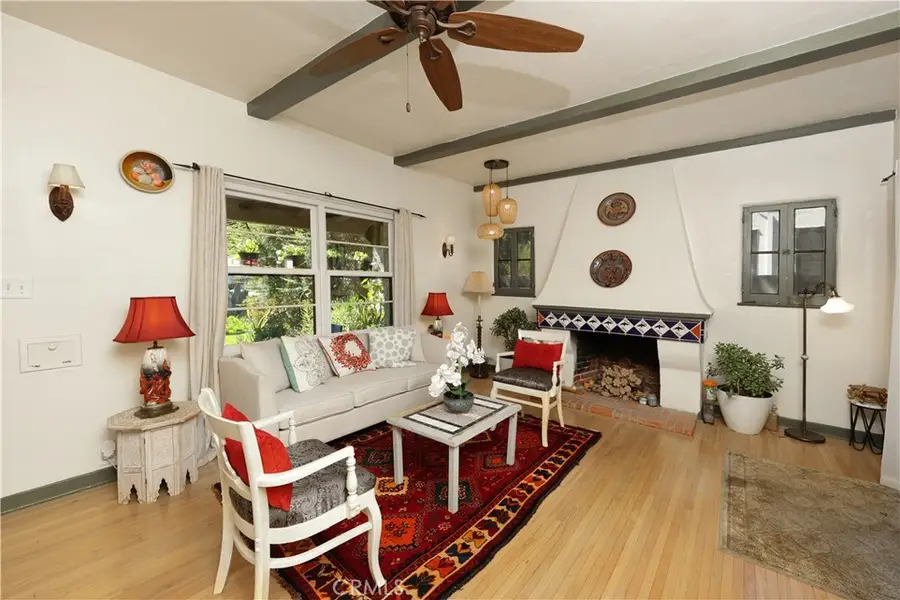 404 N Vinedo Avenue, Pasadena, CA 91107 - #2