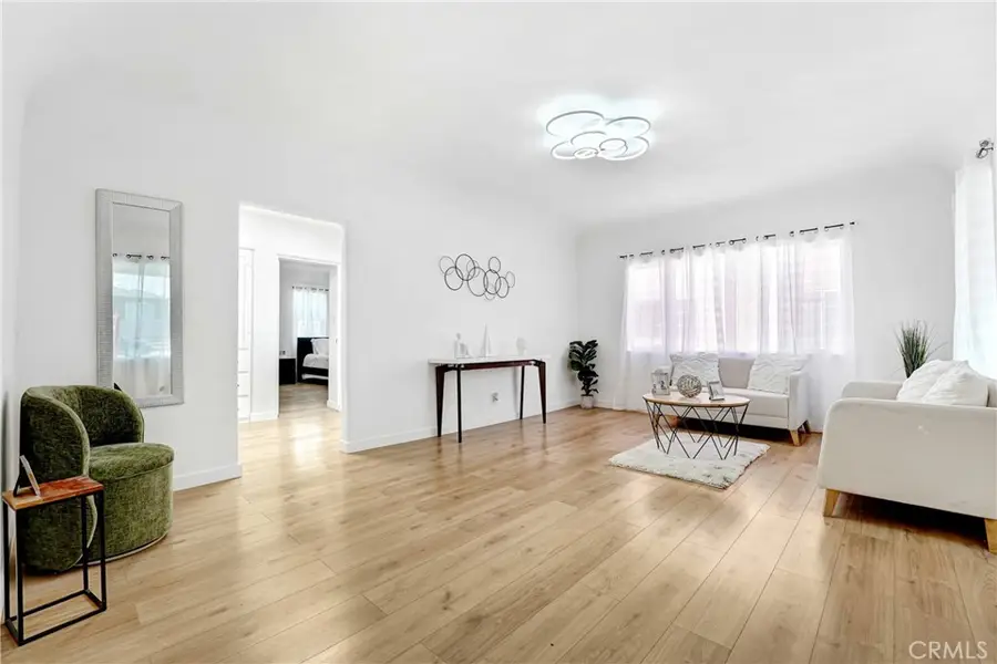 9151 La Salle, Los Angeles, CA 90047 - #2