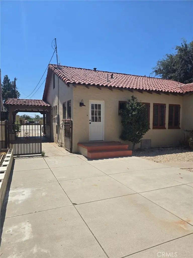 340 W 29th, San Bernardino, CA 92405 - #3