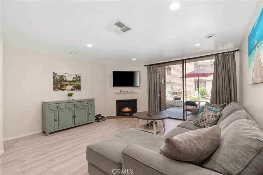 12750 Centralia Street #43, Lakewood, CA 90715 - #3