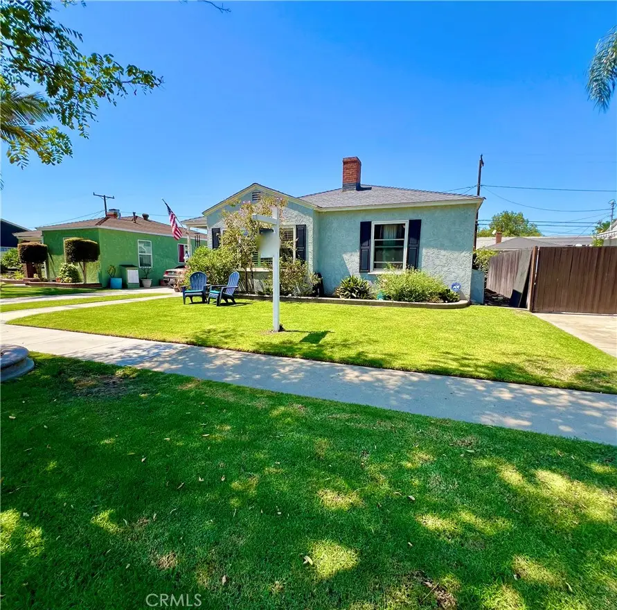 2925 San Francisco, Long Beach, CA 90806 - #2