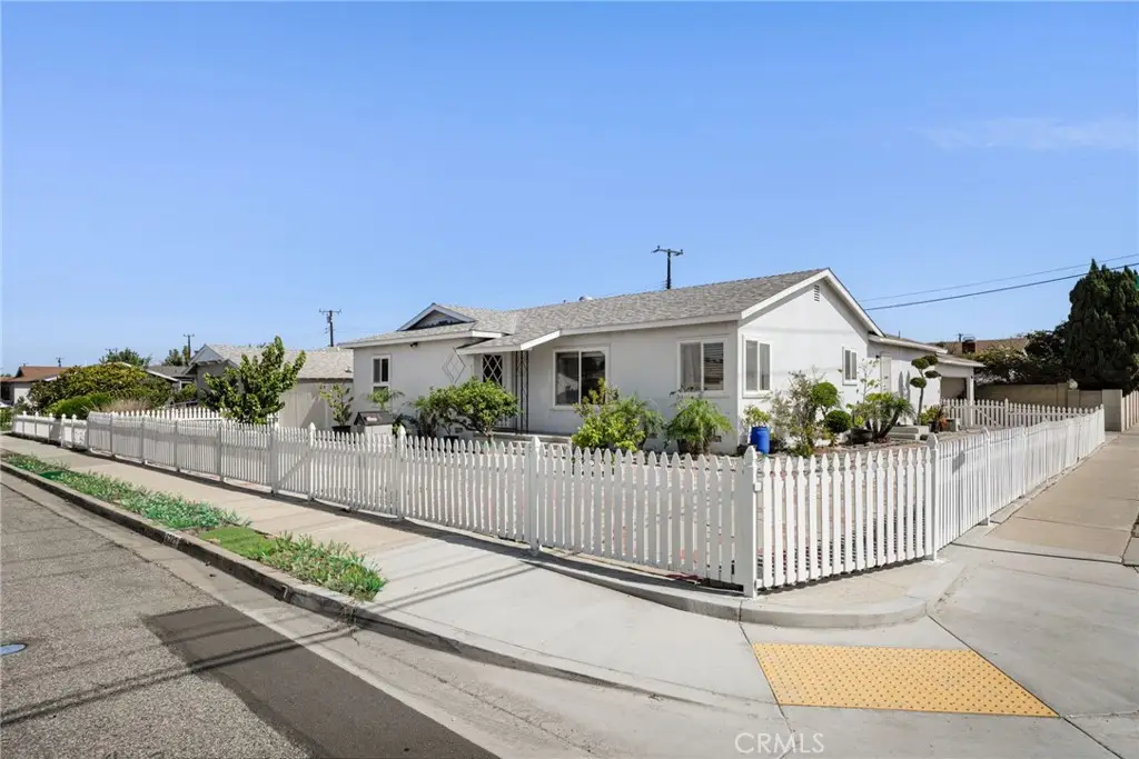6221 Choctaw Drive, Westminster, CA 92683 - #1