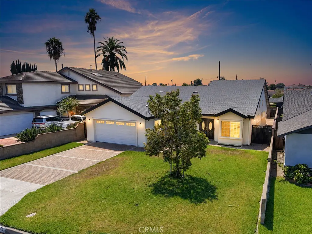 8550 Raviller Drive, Downey, CA 90240 - #1