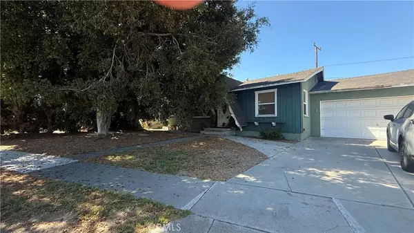 21211 Haston, Lakewood, CA 90715