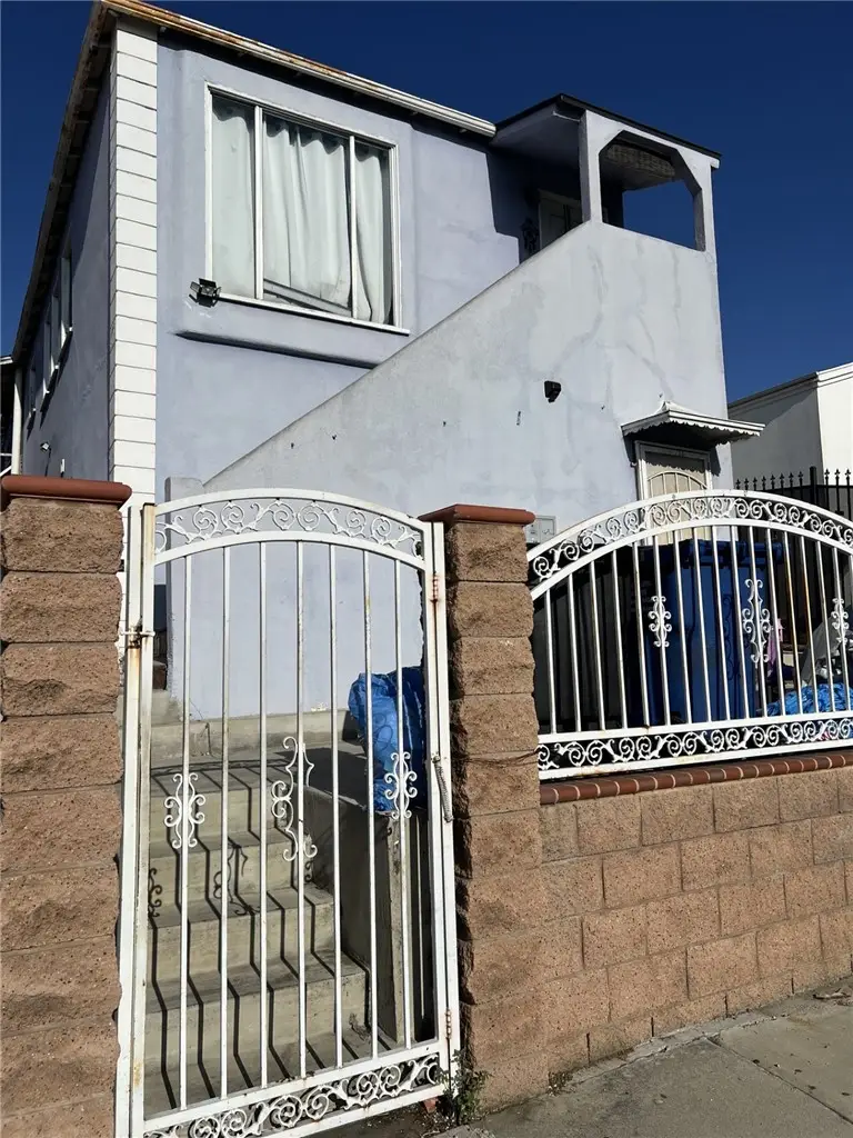 1454 N Eastern Avenue, Los Angeles, CA 90063 - #2