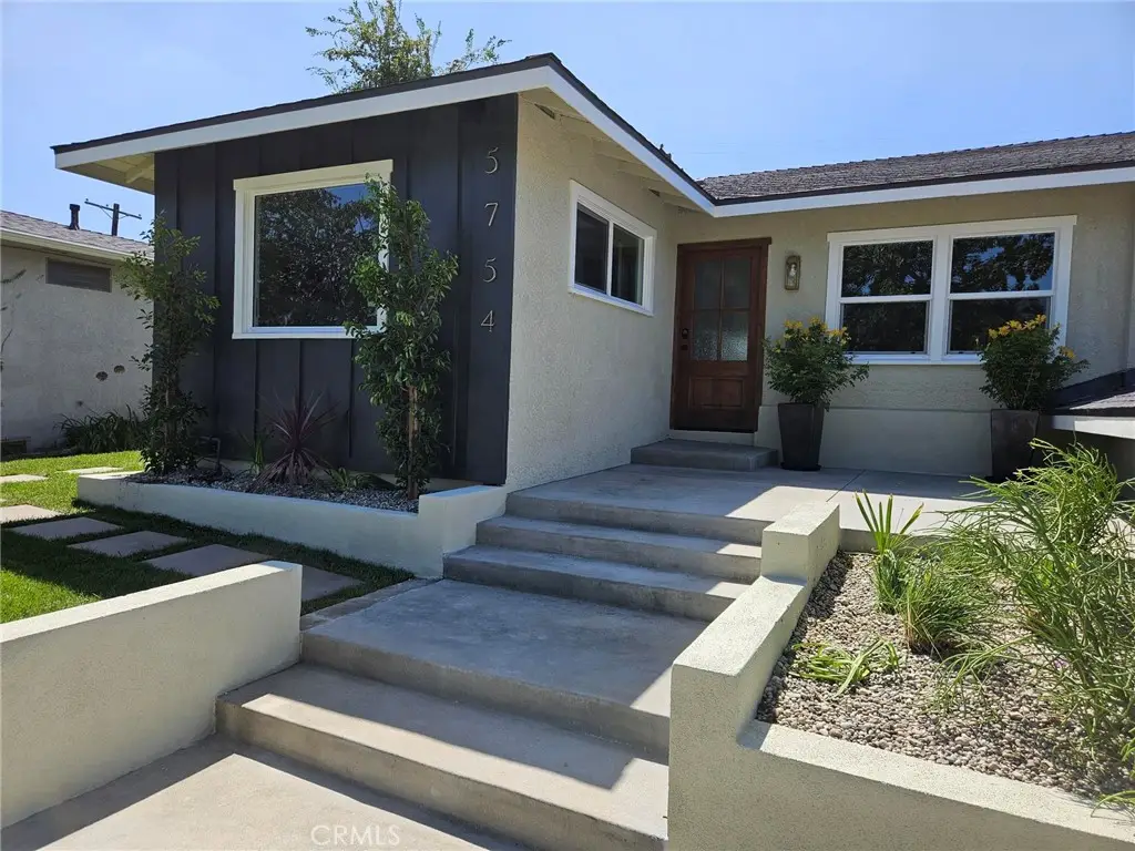 5754 W 74th St, Los Angeles, CA 90045 - #1