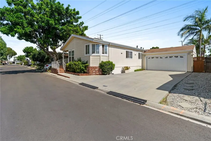 3595 Santa Fe Avenue #210, Long Beach, CA 90810 - #3