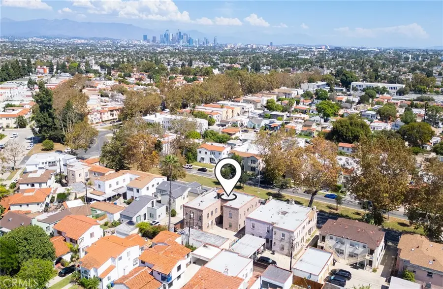 4237 8th Avenue, Los Angeles, CA 90008 - #3