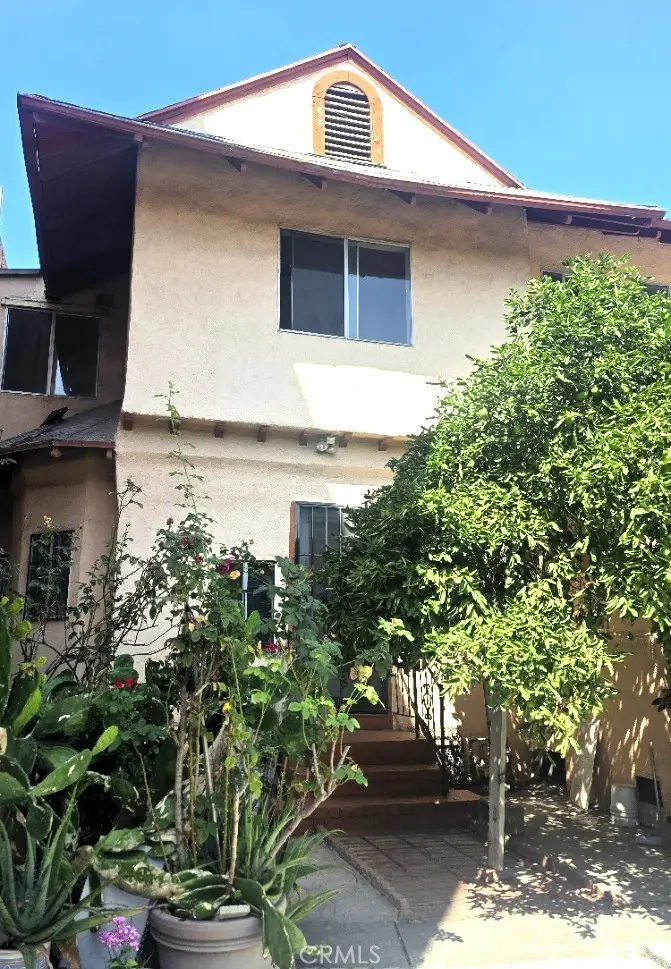 1437 Bonnie Brae Street, Los Angeles, CA 90006 - #3